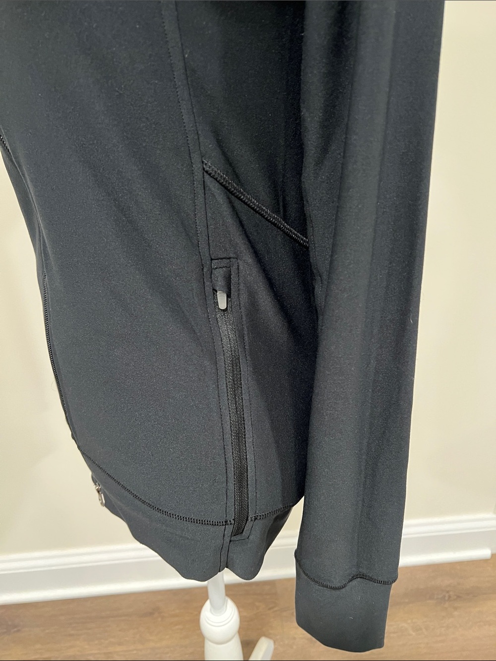 Nike Running Black Full-Zip Dri-Fit Hooded Athletic Jacket Size Small - Picture 3 of 11